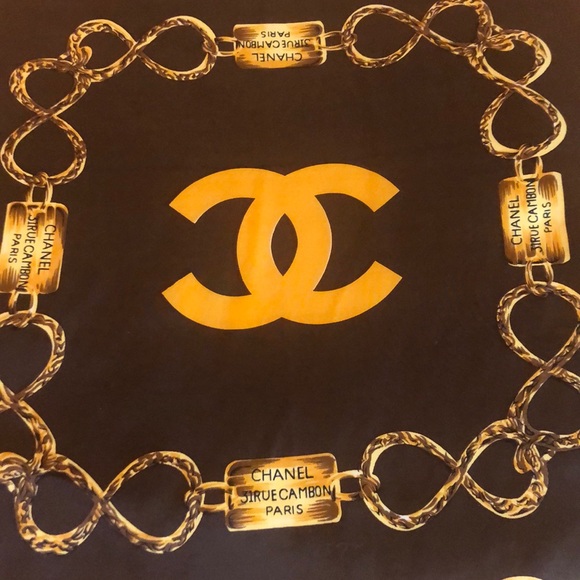 100% Authentic Chanel scarf - Picture 2 of 4
